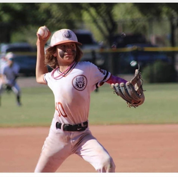 Meet your Posher, Holly - Picture 7 of 7